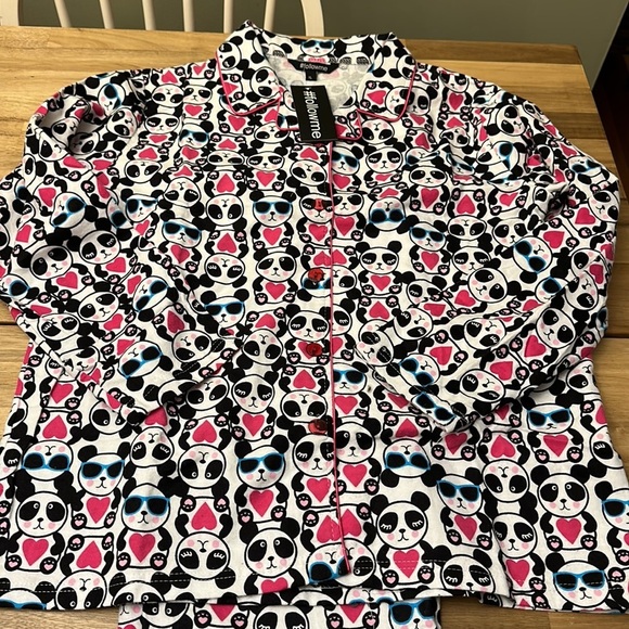 FOLLOW ME ⭐️  flannel pajama set - Picture 2 of 5